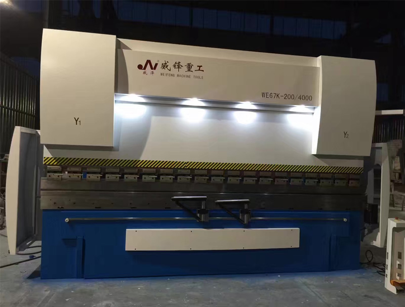 WE67Y-200T/4000��(sh��)���ۏ��C(j��)